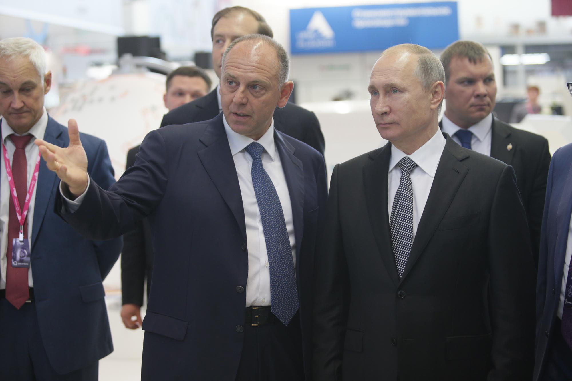 Путин Фото На Стенд Путин Фото На Стенд